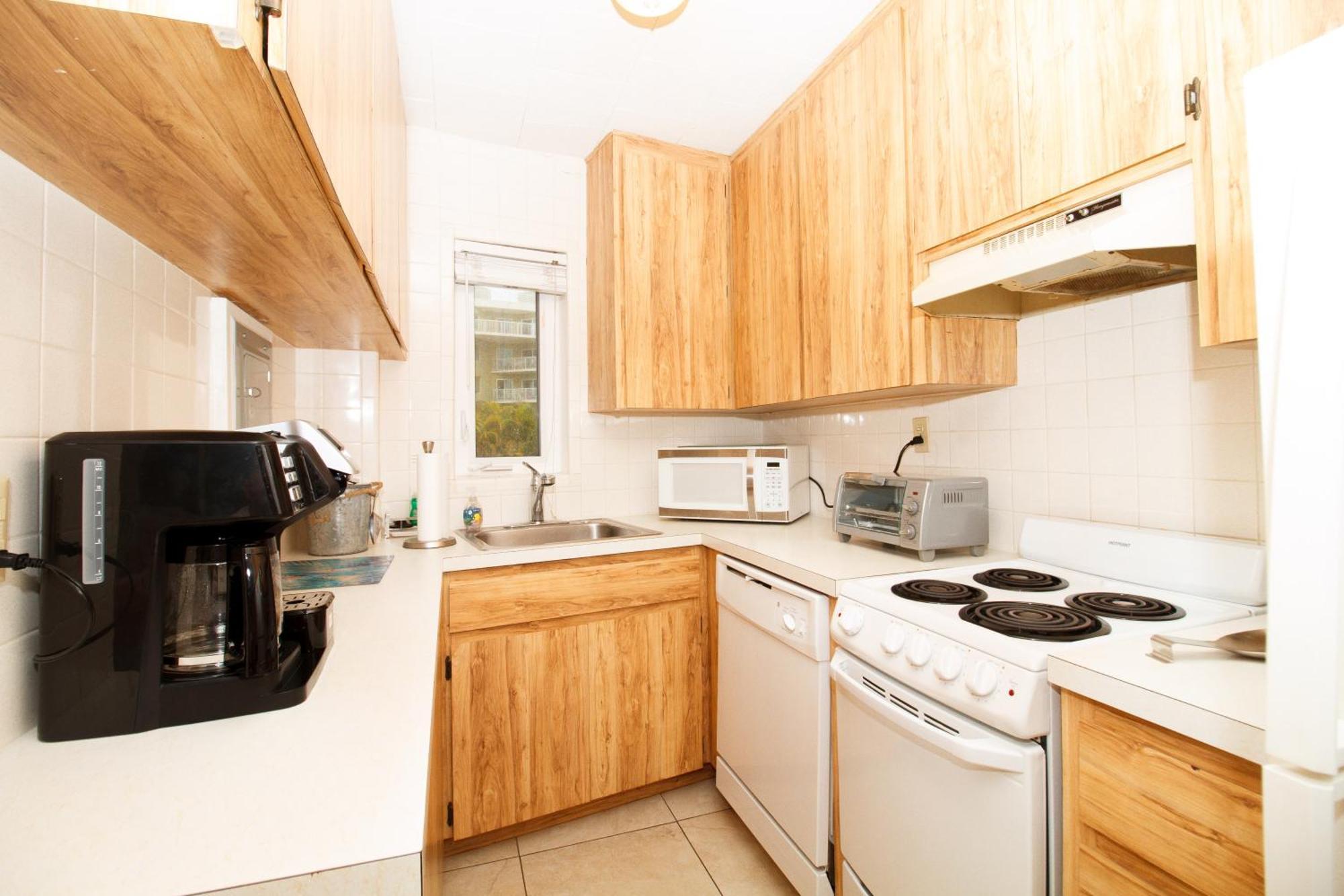 Tropic Terrace #41 - Beachfront Resort St. Pete Beach Bagian luar foto